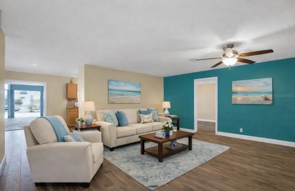 6205 Spanish Main Drive Apollo Beach FL 33572