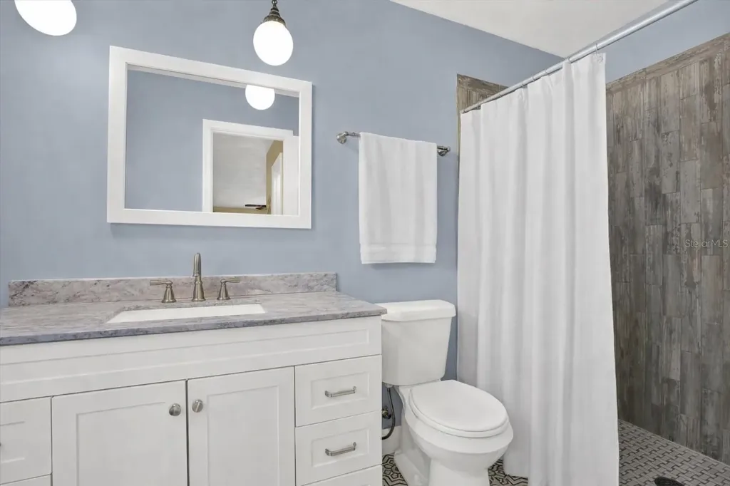 6205 Spanish Main Drive Apollo Beach FL 33572