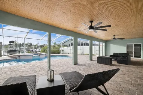 6205 Spanish Main Drive Apollo Beach FL 33572