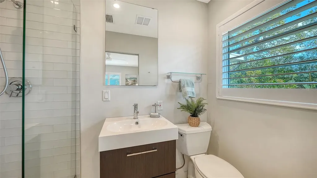 2323 Grove Street Sarasota FL 34239