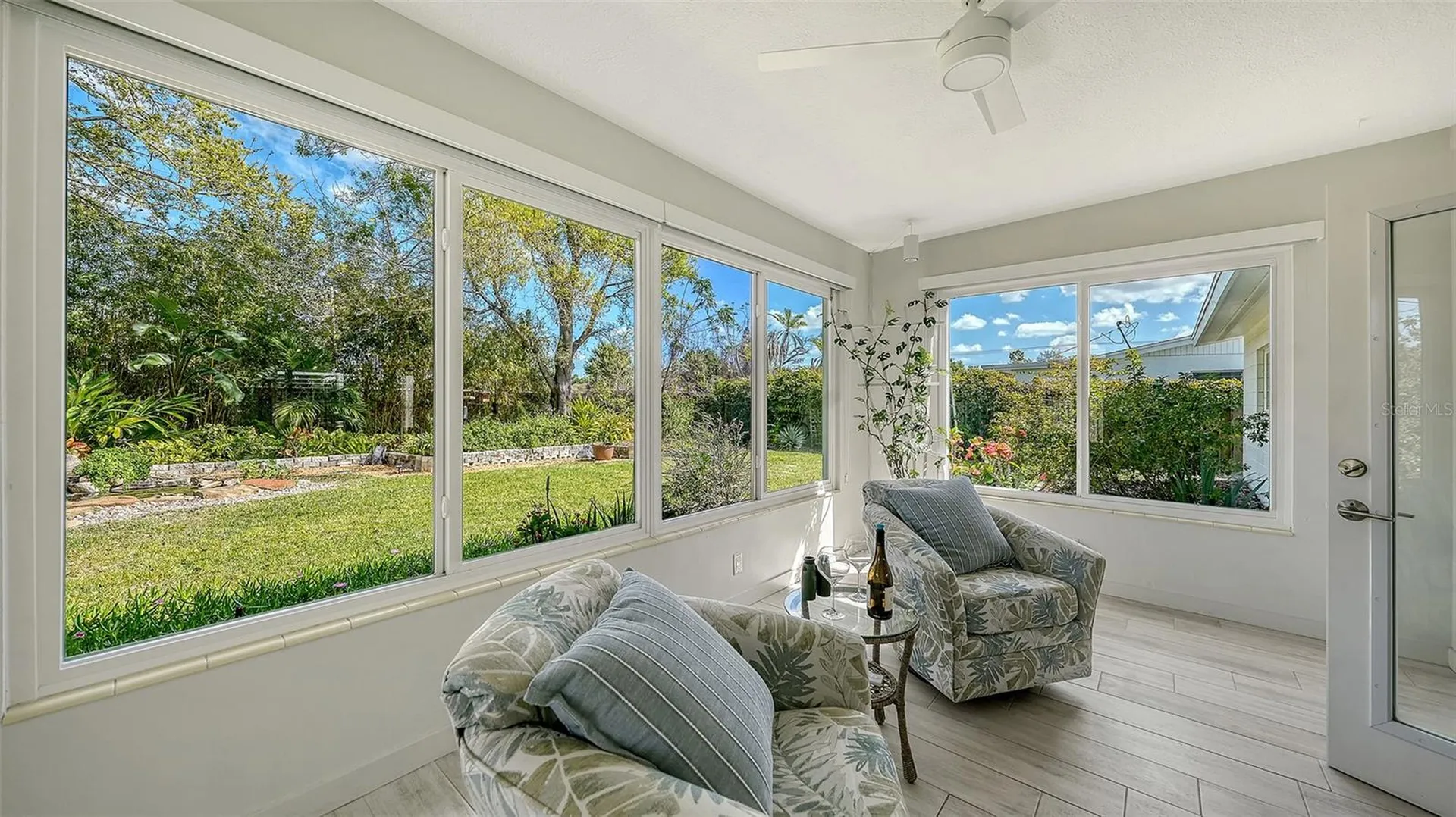 2323 Grove Street Sarasota FL 34239