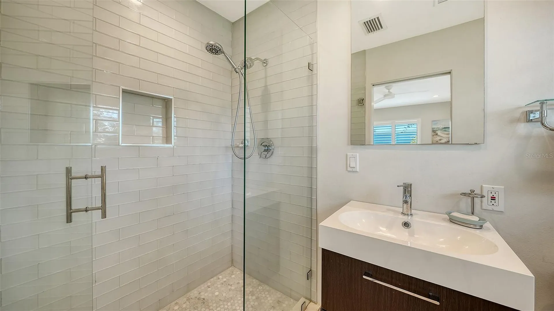 2323 Grove Street Sarasota FL 34239
