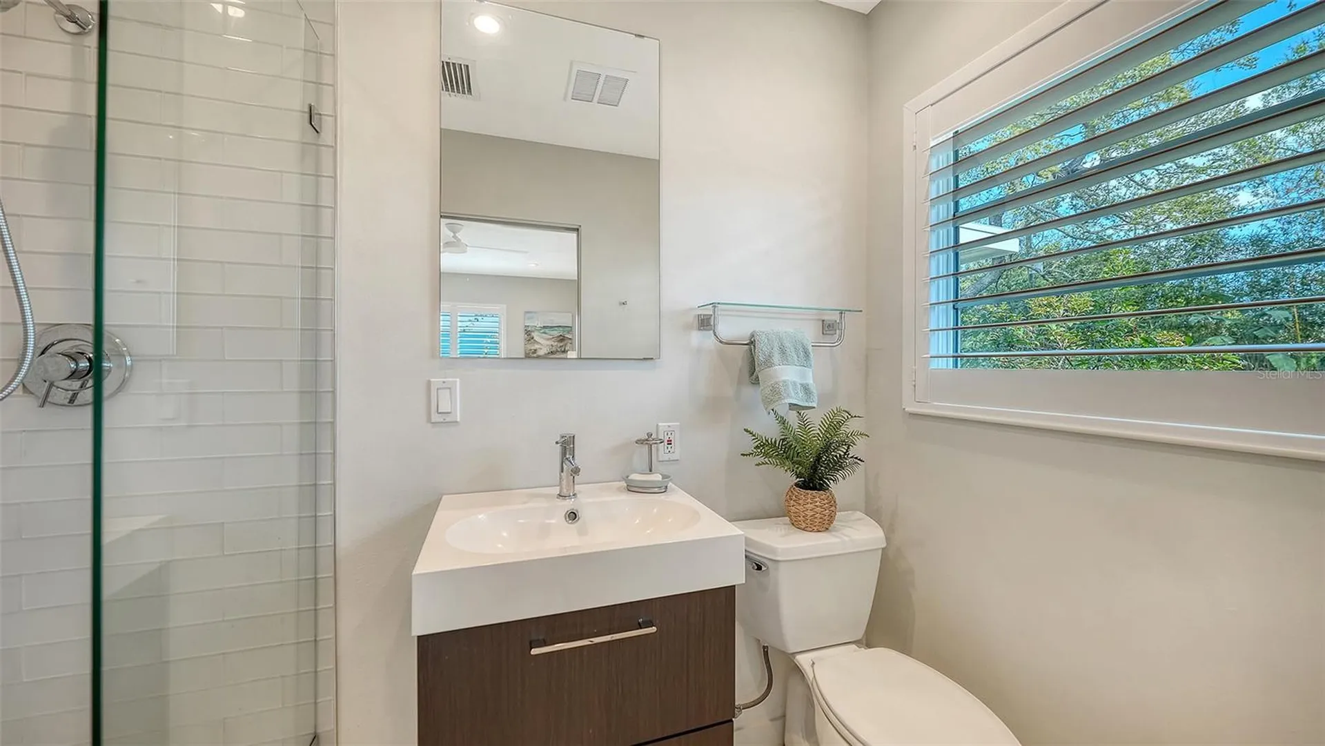 2323 Grove Street Sarasota FL 34239