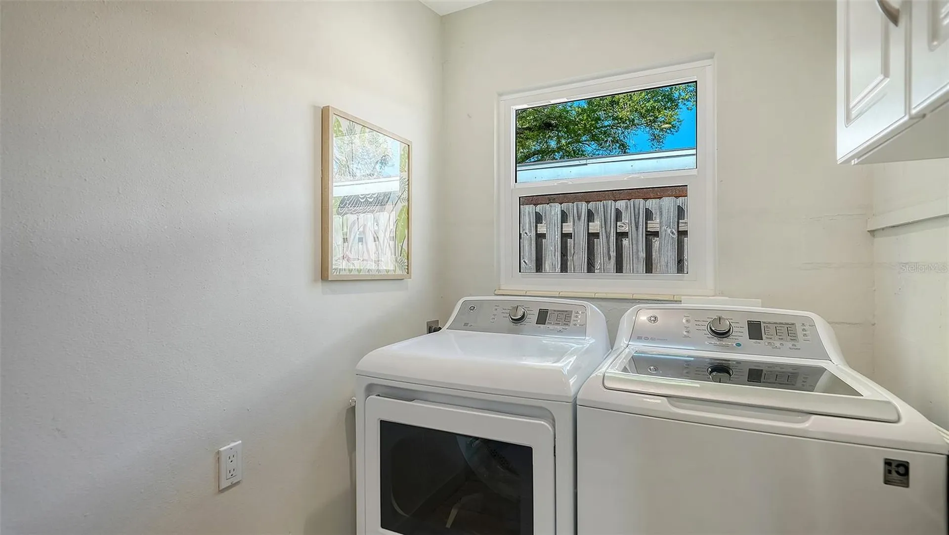 2323 Grove Street Sarasota FL 34239