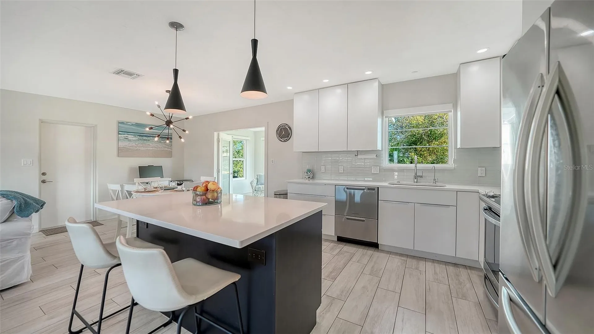 2323 Grove Street Sarasota FL 34239
