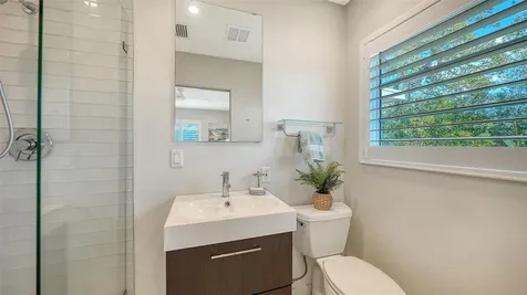 2323 Grove Street Sarasota FL 34239