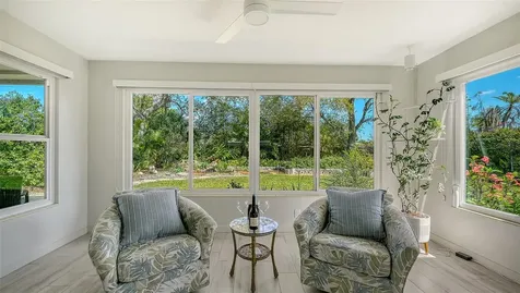 2323 Grove Street Sarasota FL 34239