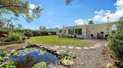 2323 Grove Street Sarasota FL 34239