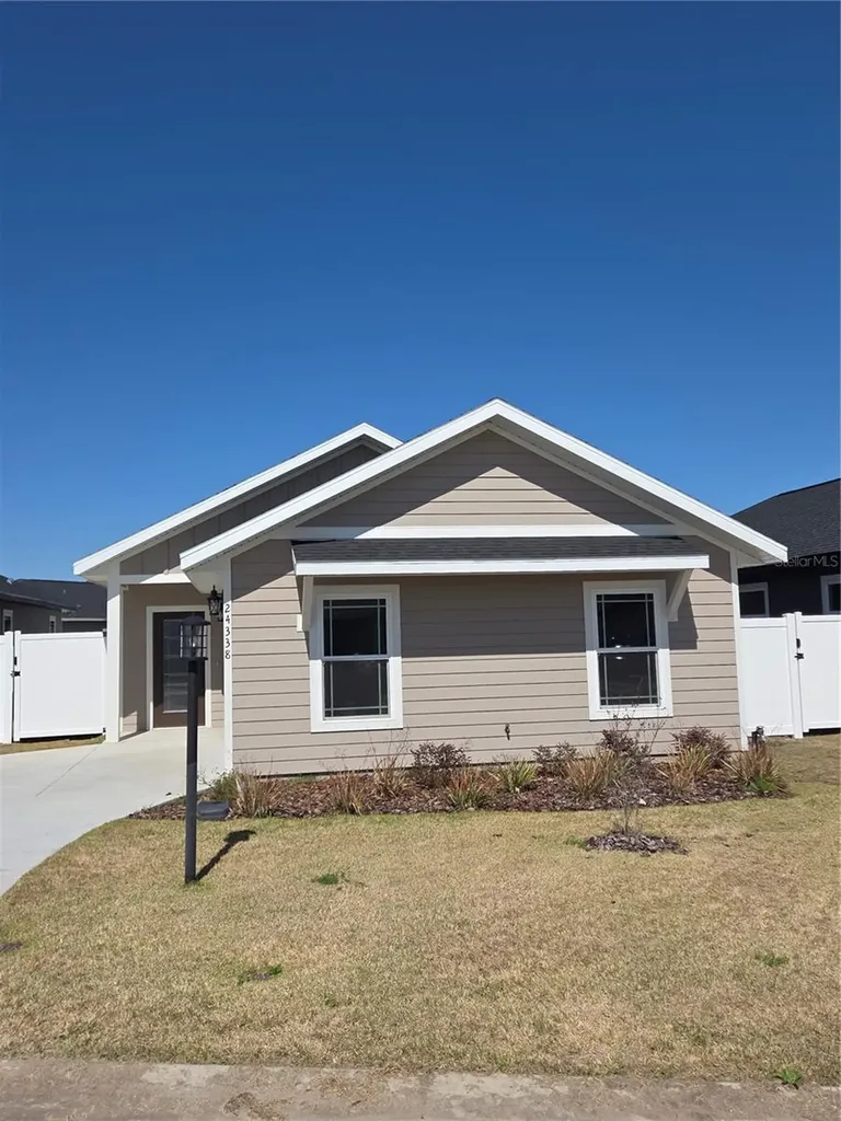 24338 SW 18th Lane Newberry FL 32669