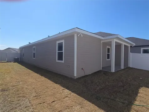24338 SW 18th Lane Newberry FL 32669