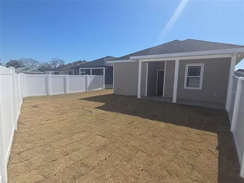24338 SW 18th Lane Newberry FL 32669