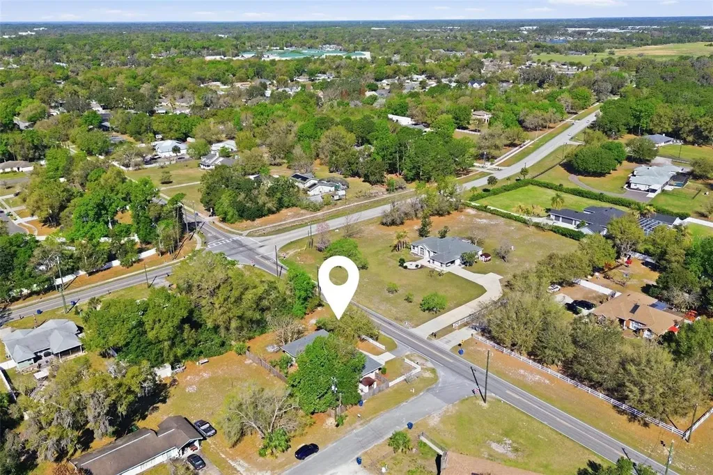 1530 E Minnesota Avenue Deland FL 32724