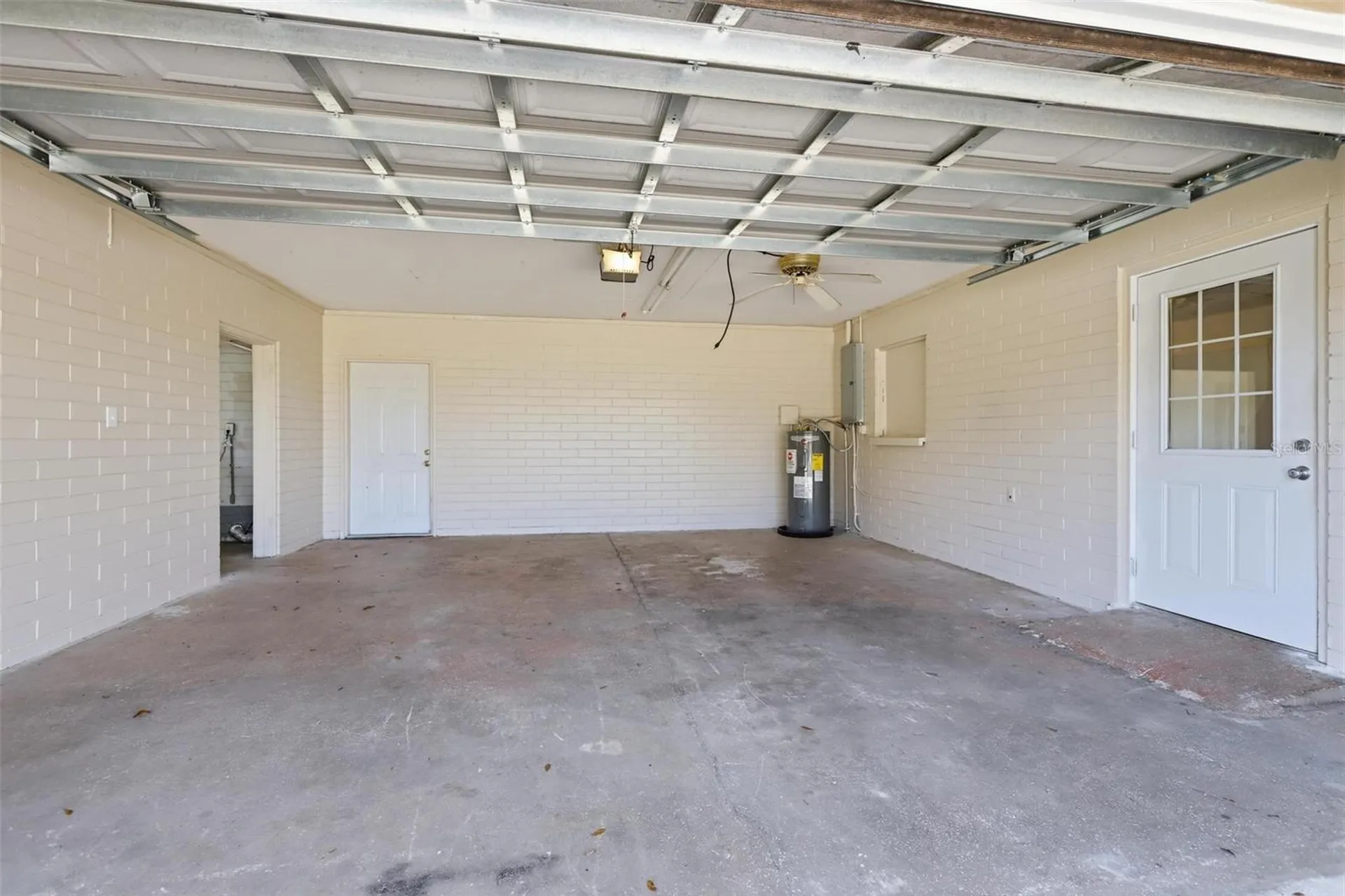1530 E Minnesota Avenue Deland FL 32724