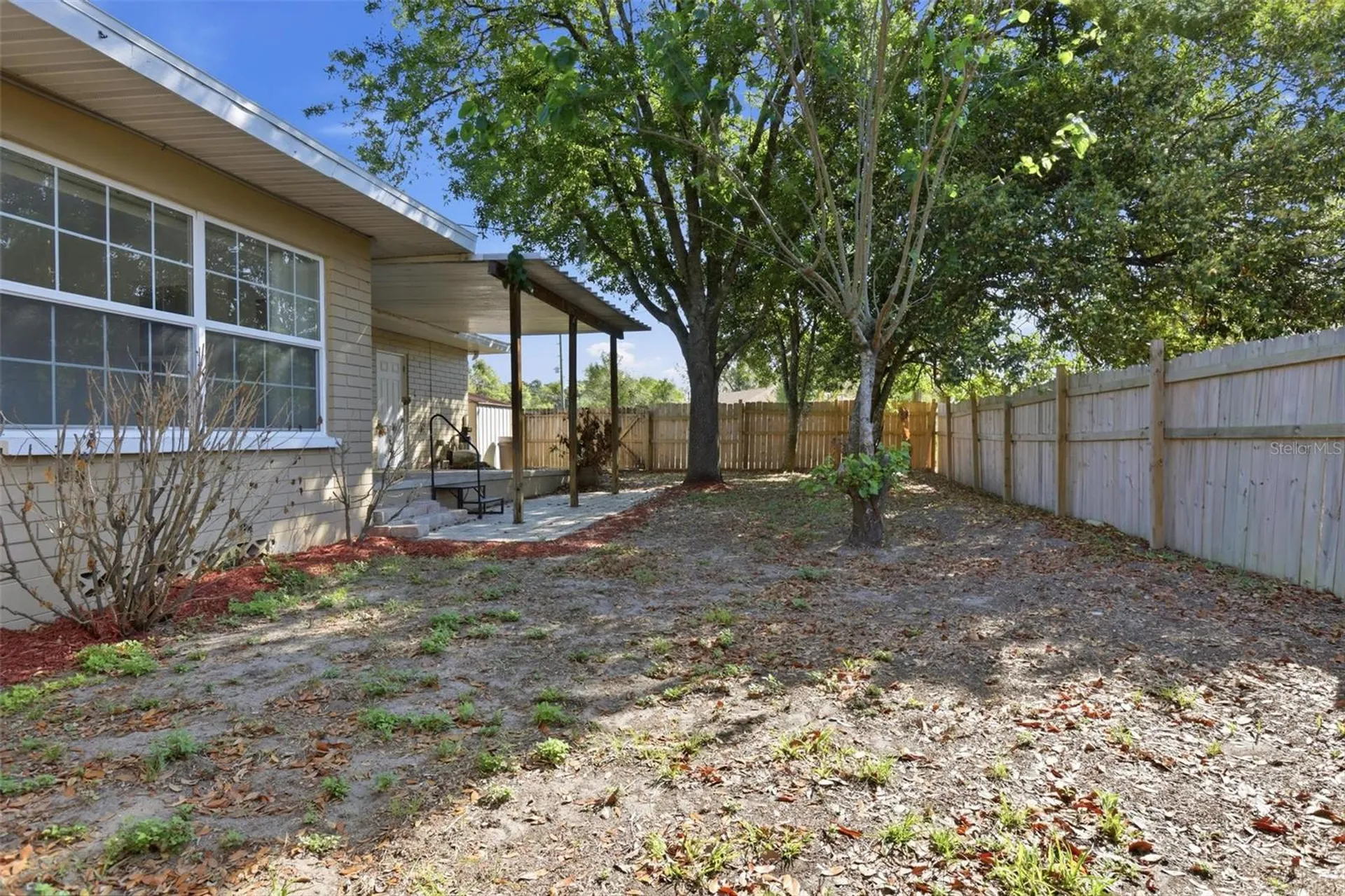 1530 E Minnesota Avenue Deland FL 32724