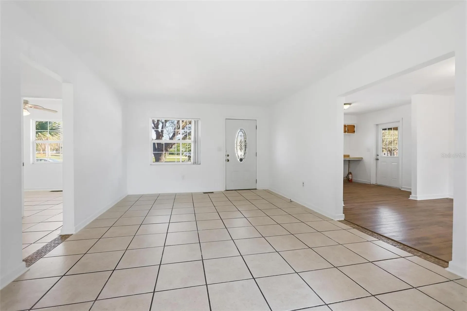 1530 E Minnesota Avenue Deland FL 32724