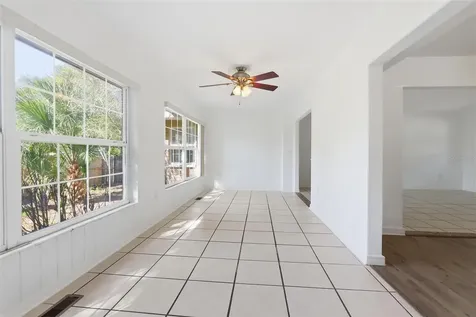 1530 E Minnesota Avenue Deland FL 32724