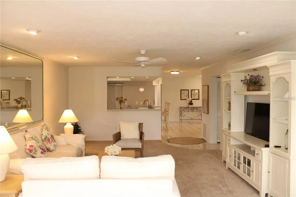 6472 Seagull Drive Bradenton FL 34210