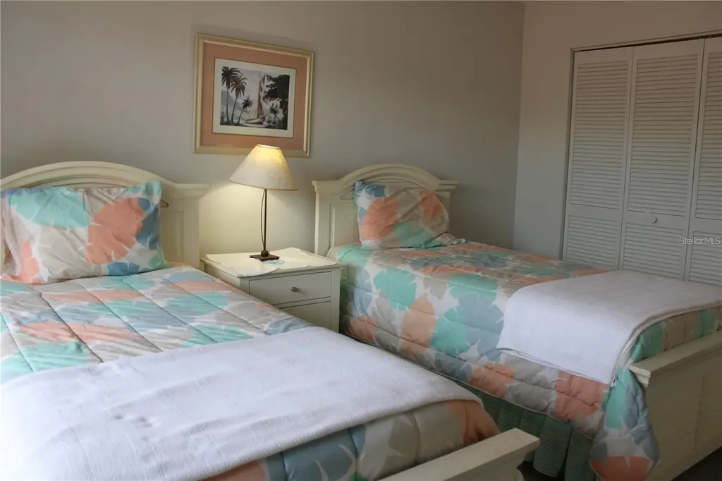 6472 Seagull Drive Bradenton FL 34210
