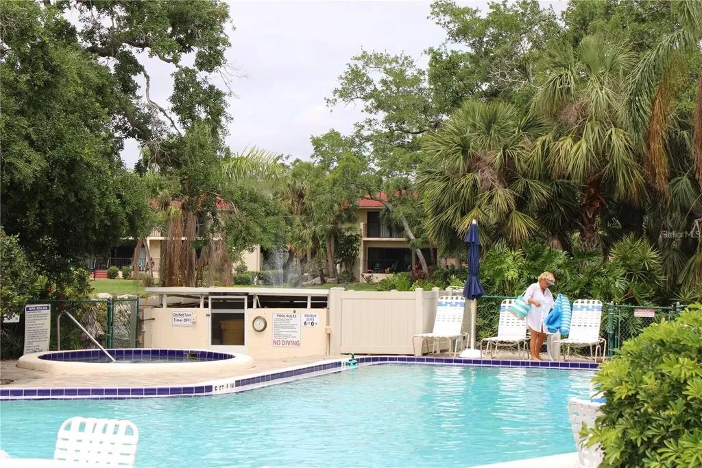 6472 Seagull Drive Bradenton FL 34210