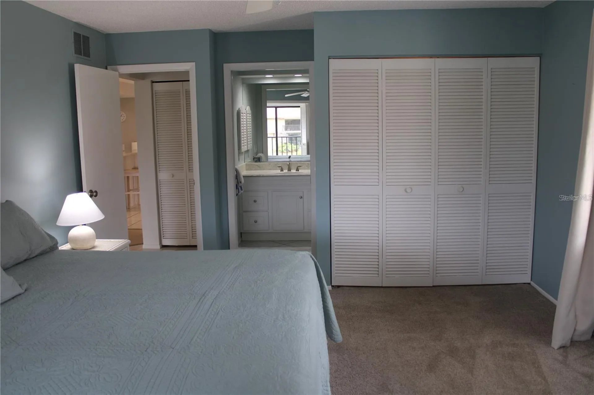 6472 Seagull Drive Bradenton FL 34210