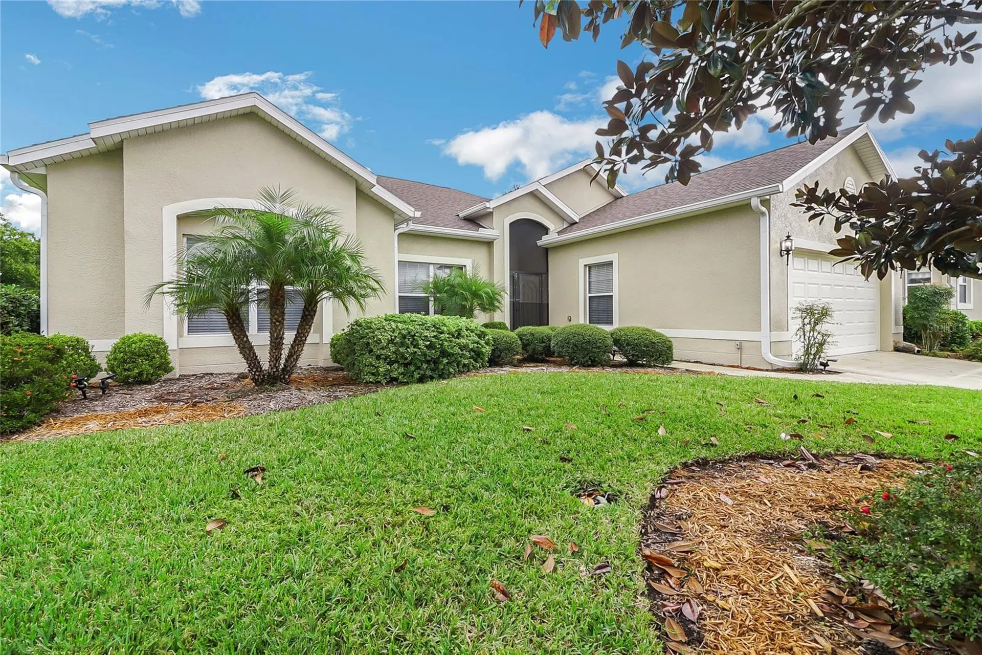 24128 Robinwood Street Leesburg FL 34748
