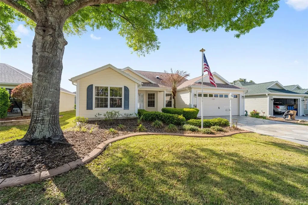 1253 Greenville Way The Villages FL 32162