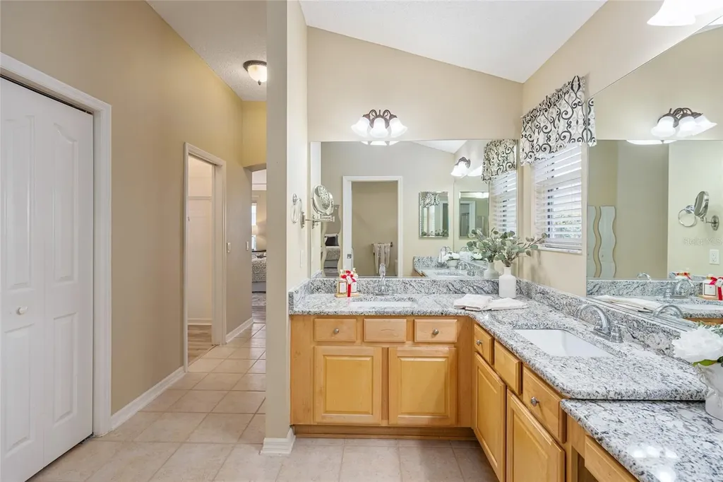 1253 Greenville Way The Villages FL 32162