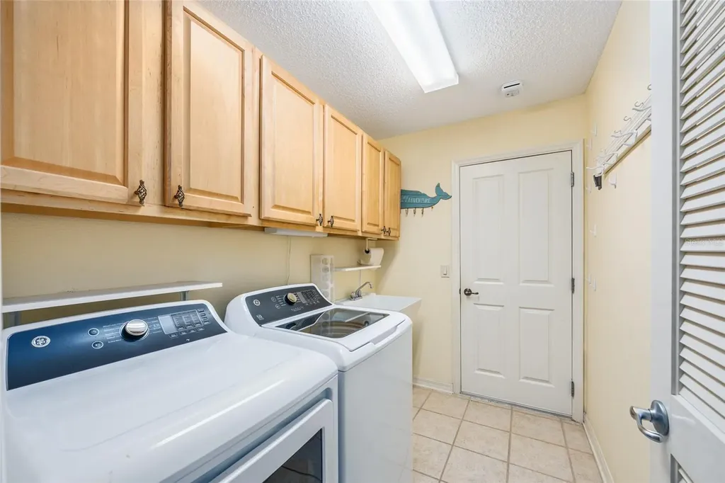 1253 Greenville Way The Villages FL 32162