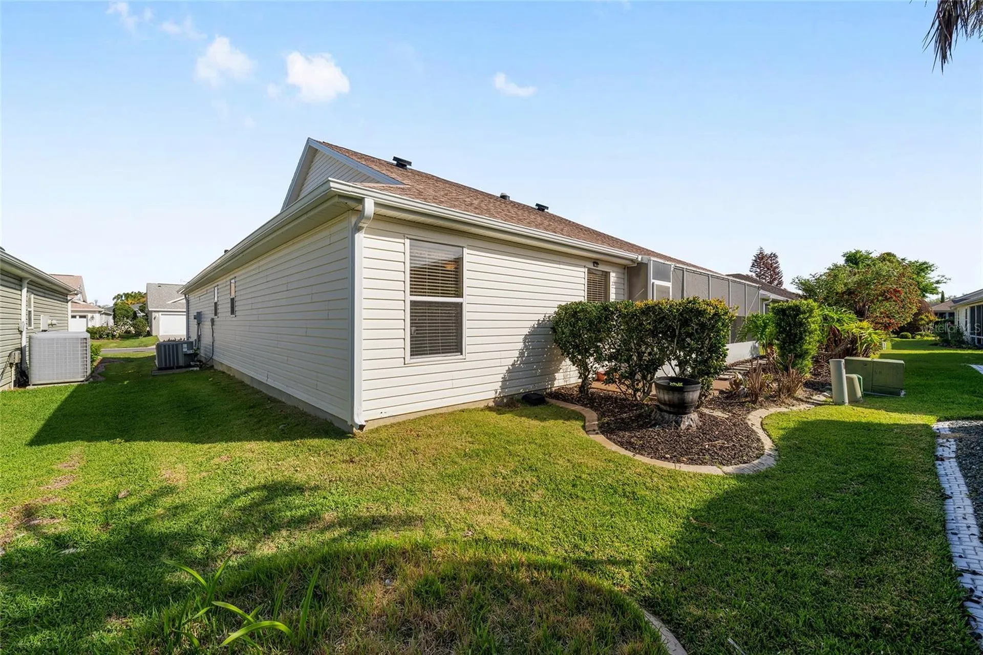 1253 Greenville Way The Villages FL 32162
