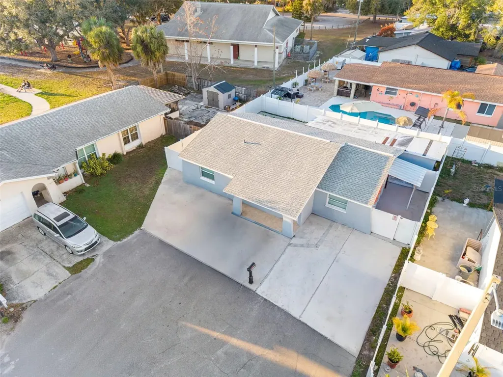 10113 Royal Acres Court Tampa FL 33615