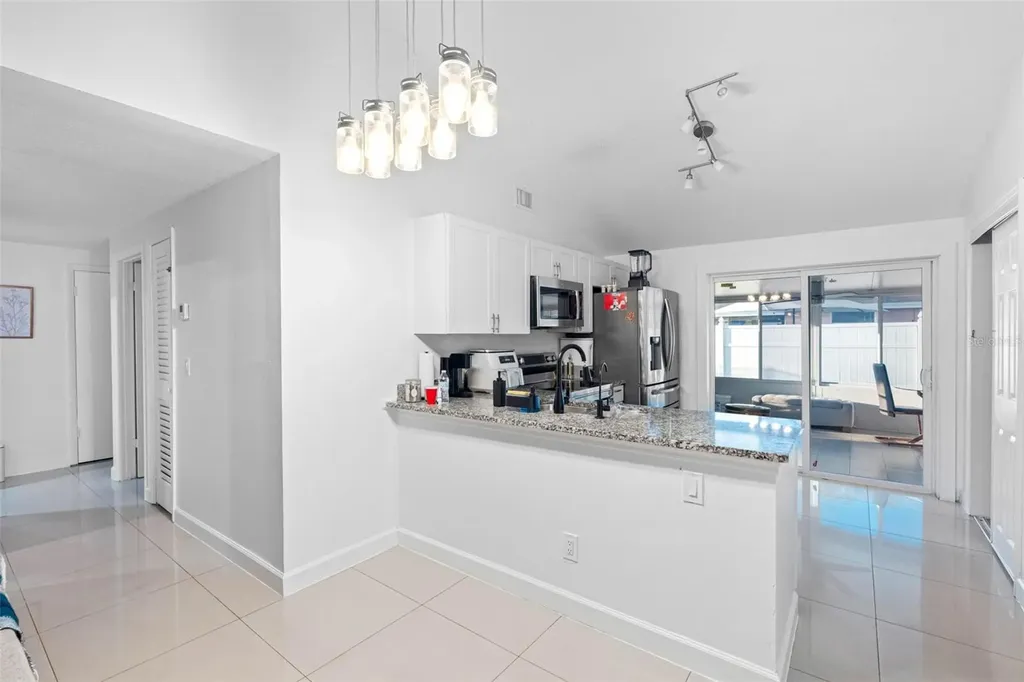 10113 Royal Acres Court Tampa FL 33615
