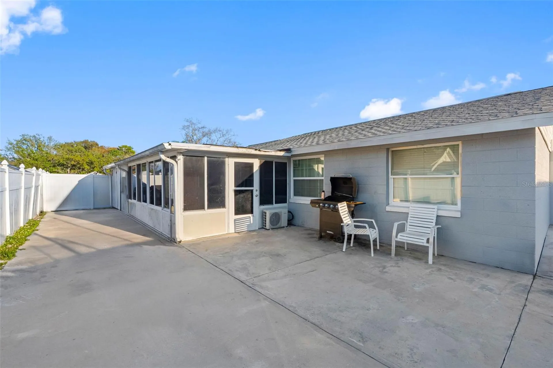 10113 Royal Acres Court Tampa FL 33615