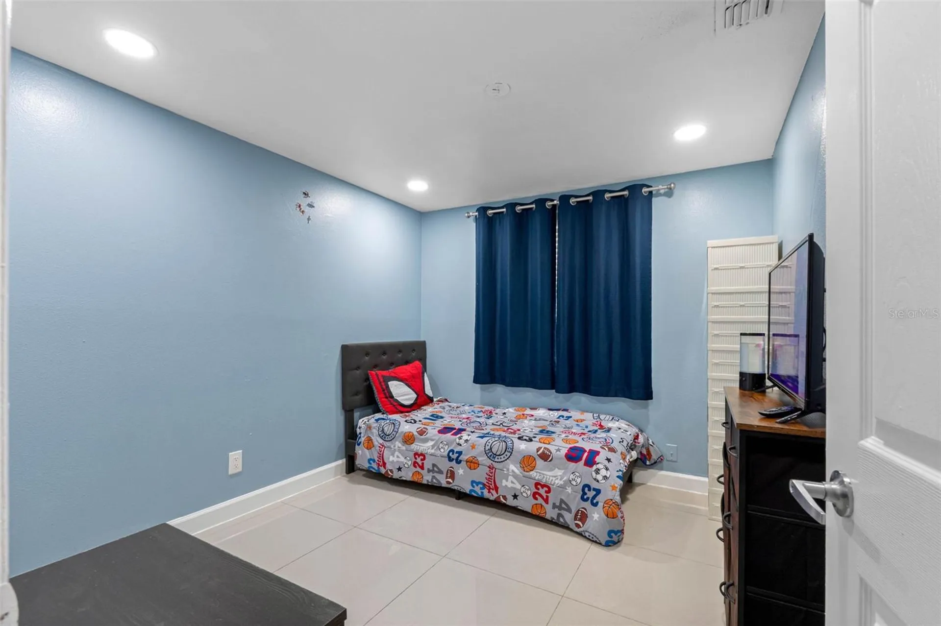 10113 Royal Acres Court Tampa FL 33615