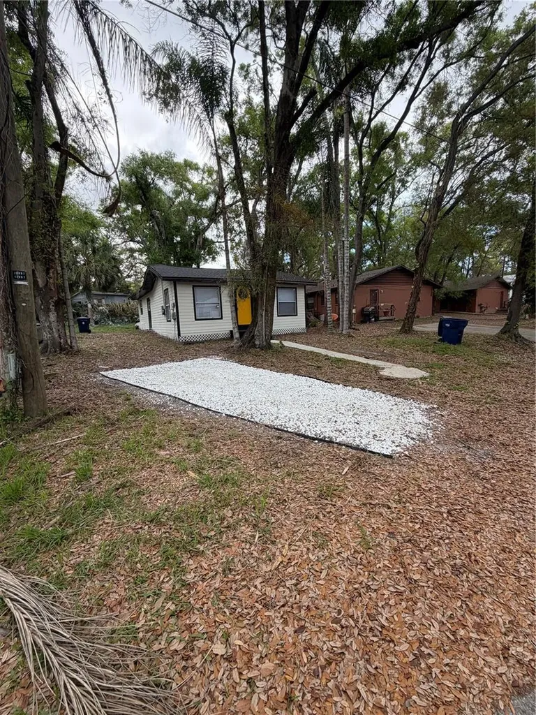 1724 E Mulberry Drive Tampa FL 33604