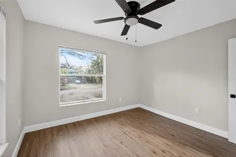 1724 E Mulberry Drive Tampa FL 33604