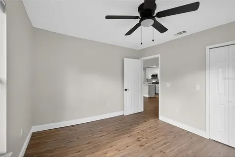 1724 E Mulberry Drive Tampa FL 33604
