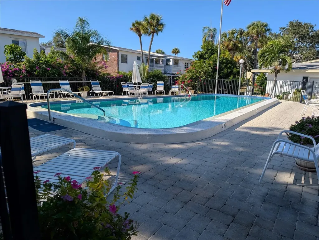 5929 Easy Street Bradenton FL 34207