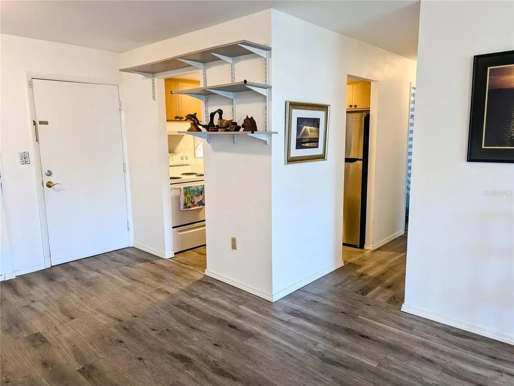 5929 Easy Street Bradenton FL 34207