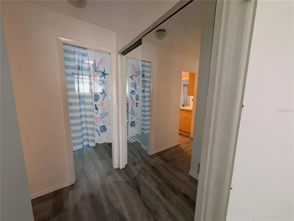 5929 Easy Street Bradenton FL 34207