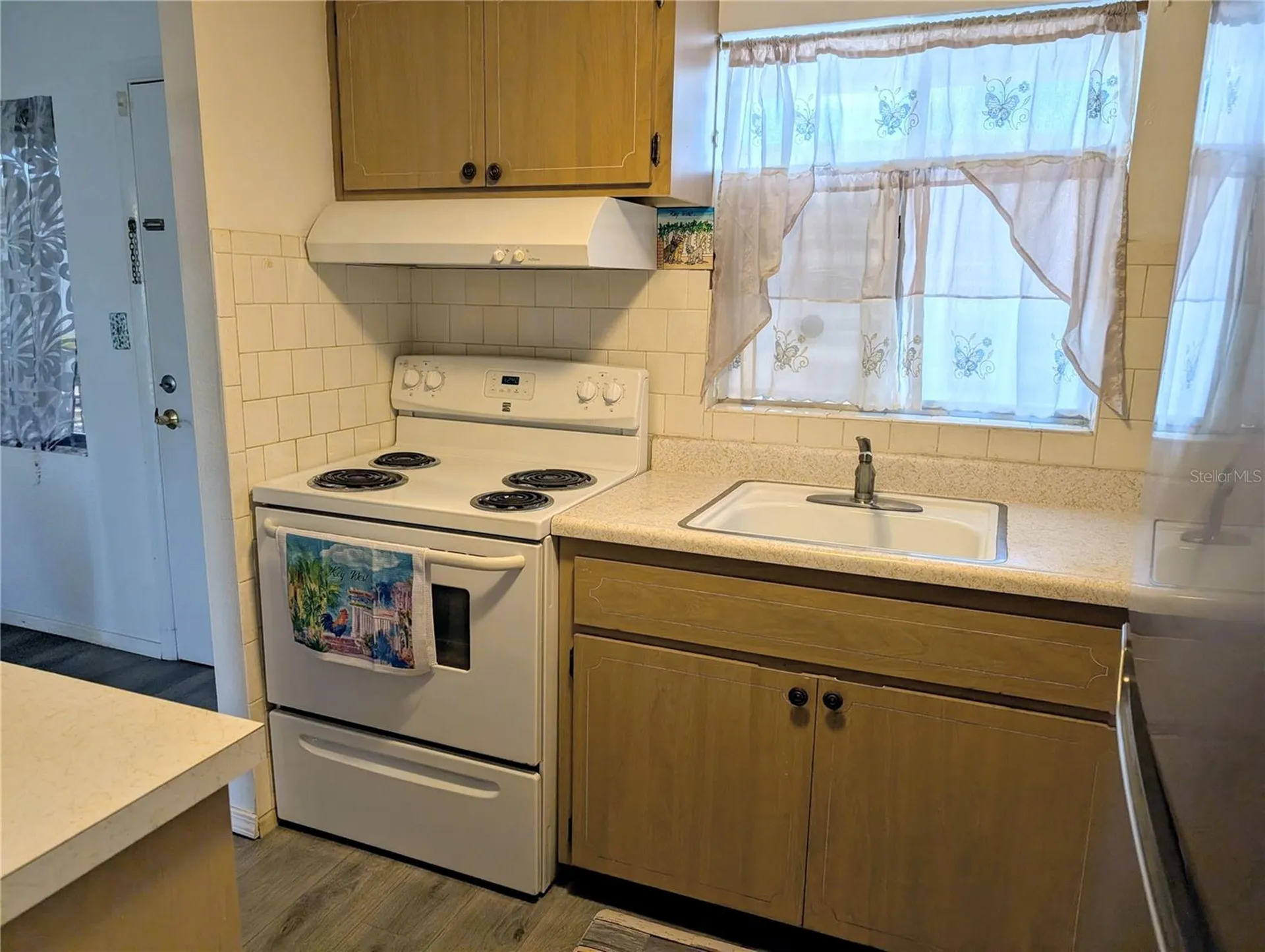 5929 Easy Street Bradenton FL 34207