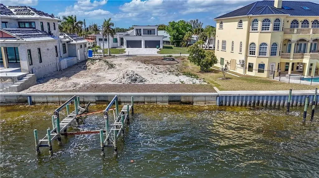 5929 SW 1st Avenue Cape Coral FL 33914
