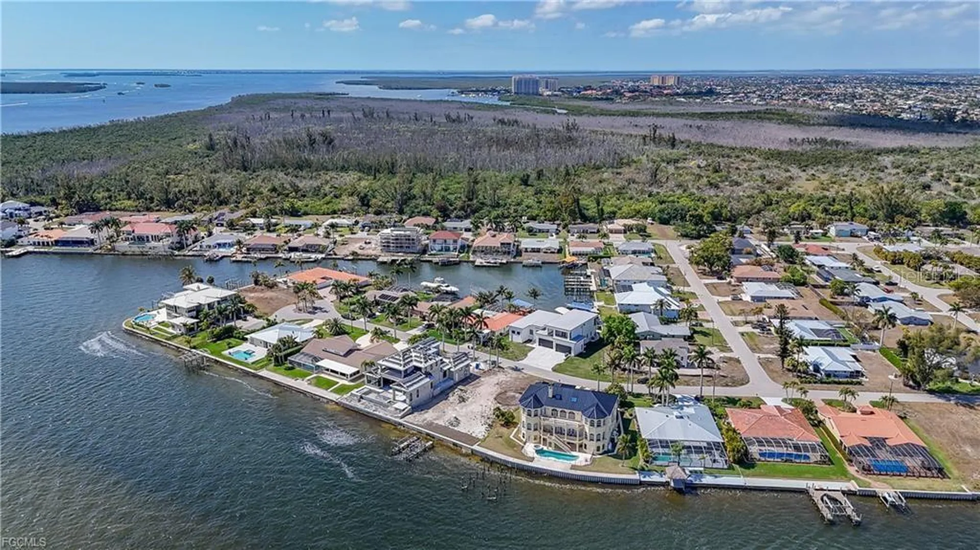5929 SW 1st Avenue Cape Coral FL 33914