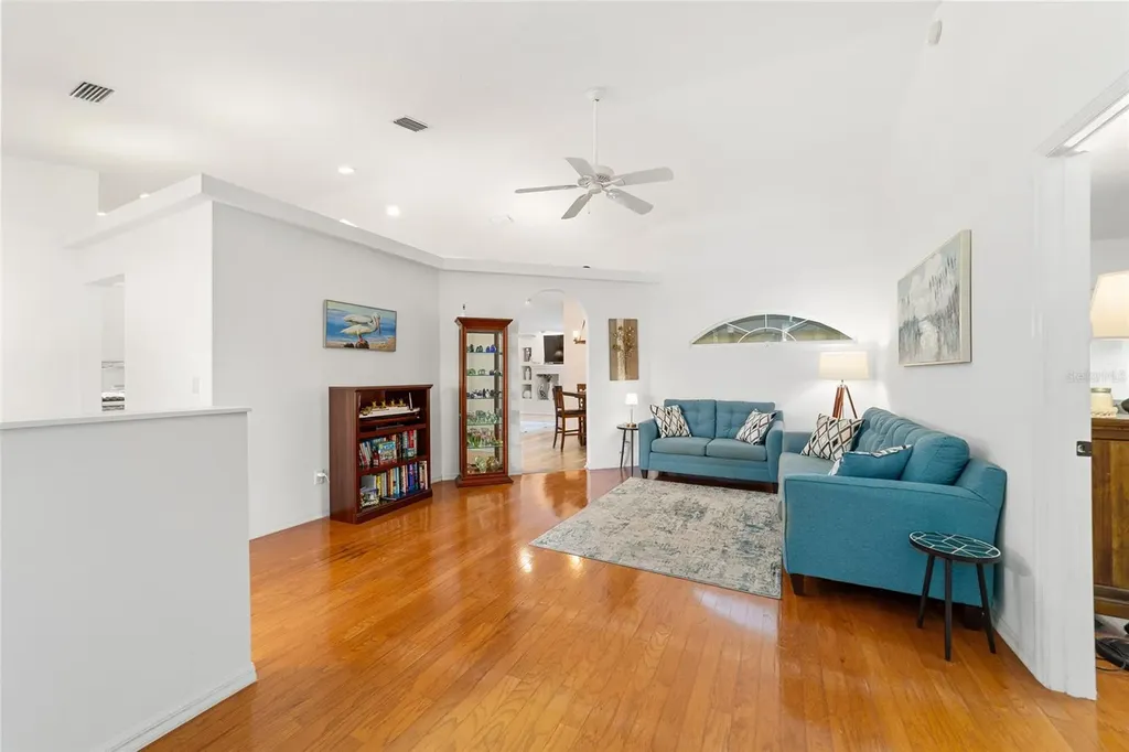 4718 NW 32nd Street Ocala FL 34482