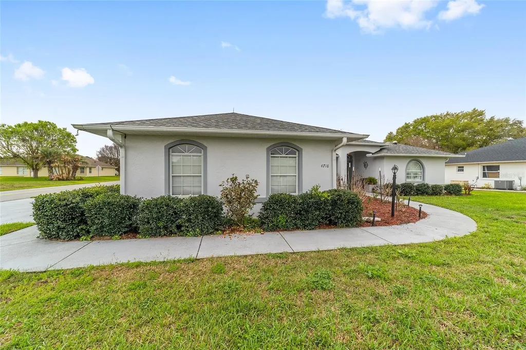 4718 NW 32nd Street Ocala FL 34482