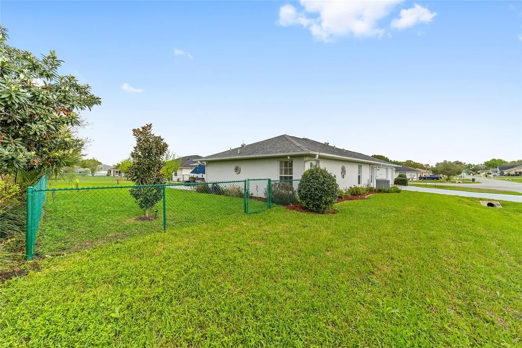 4718 NW 32nd Street Ocala FL 34482