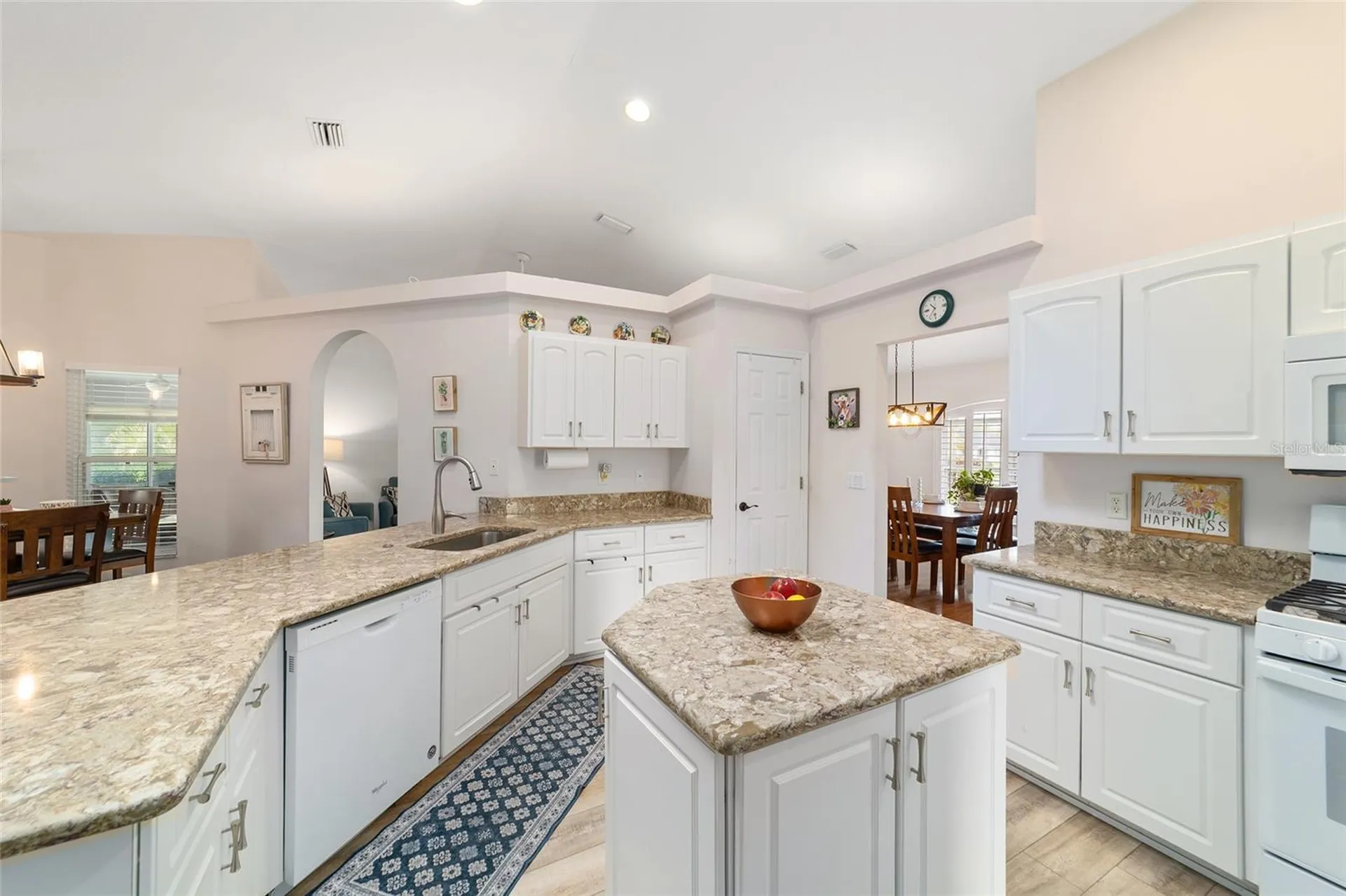 4718 NW 32nd Street Ocala FL 34482