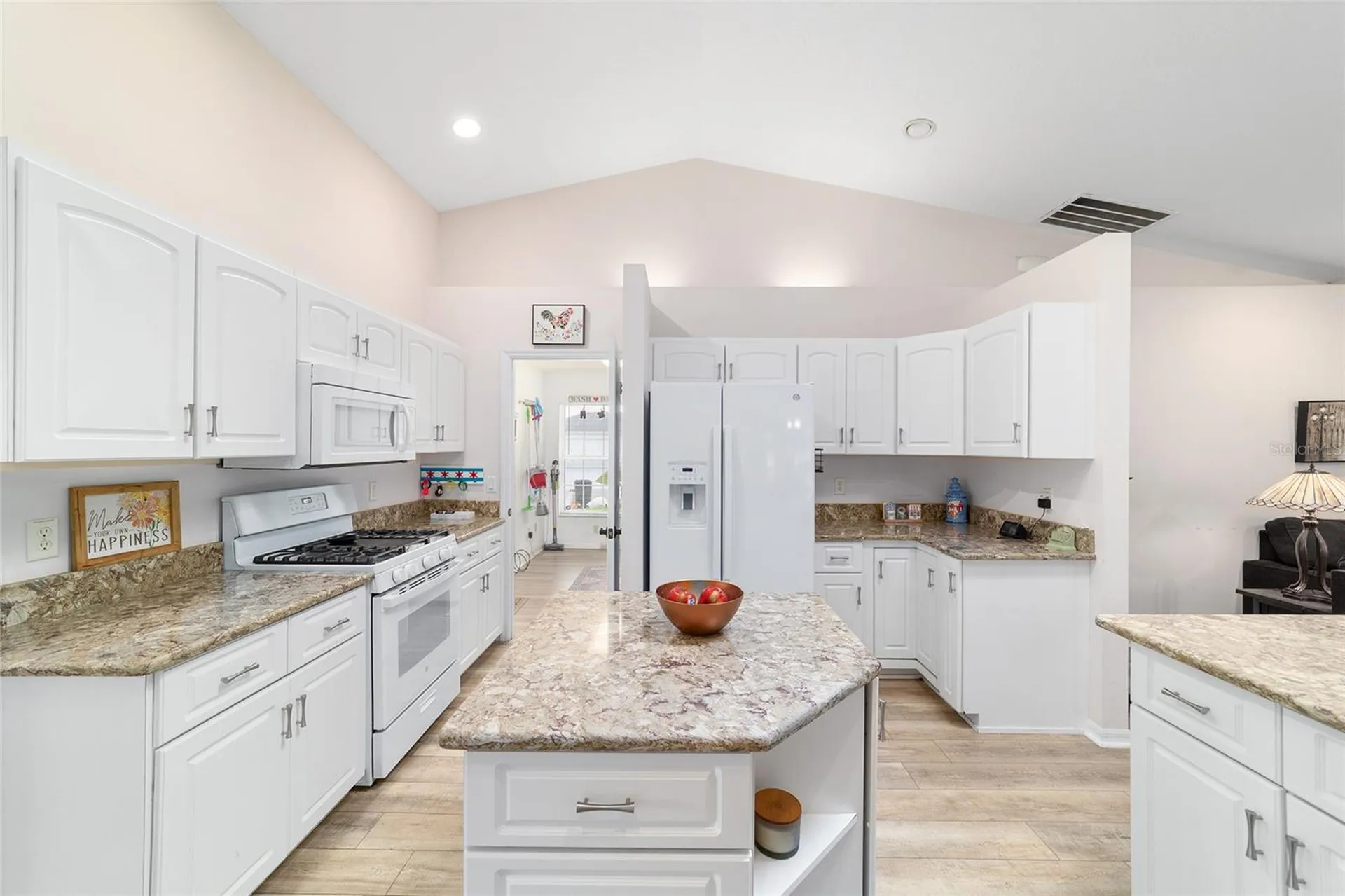 4718 NW 32nd Street Ocala FL 34482
