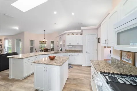 4718 NW 32nd Street Ocala FL 34482