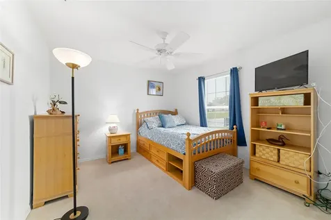 4718 NW 32nd Street Ocala FL 34482