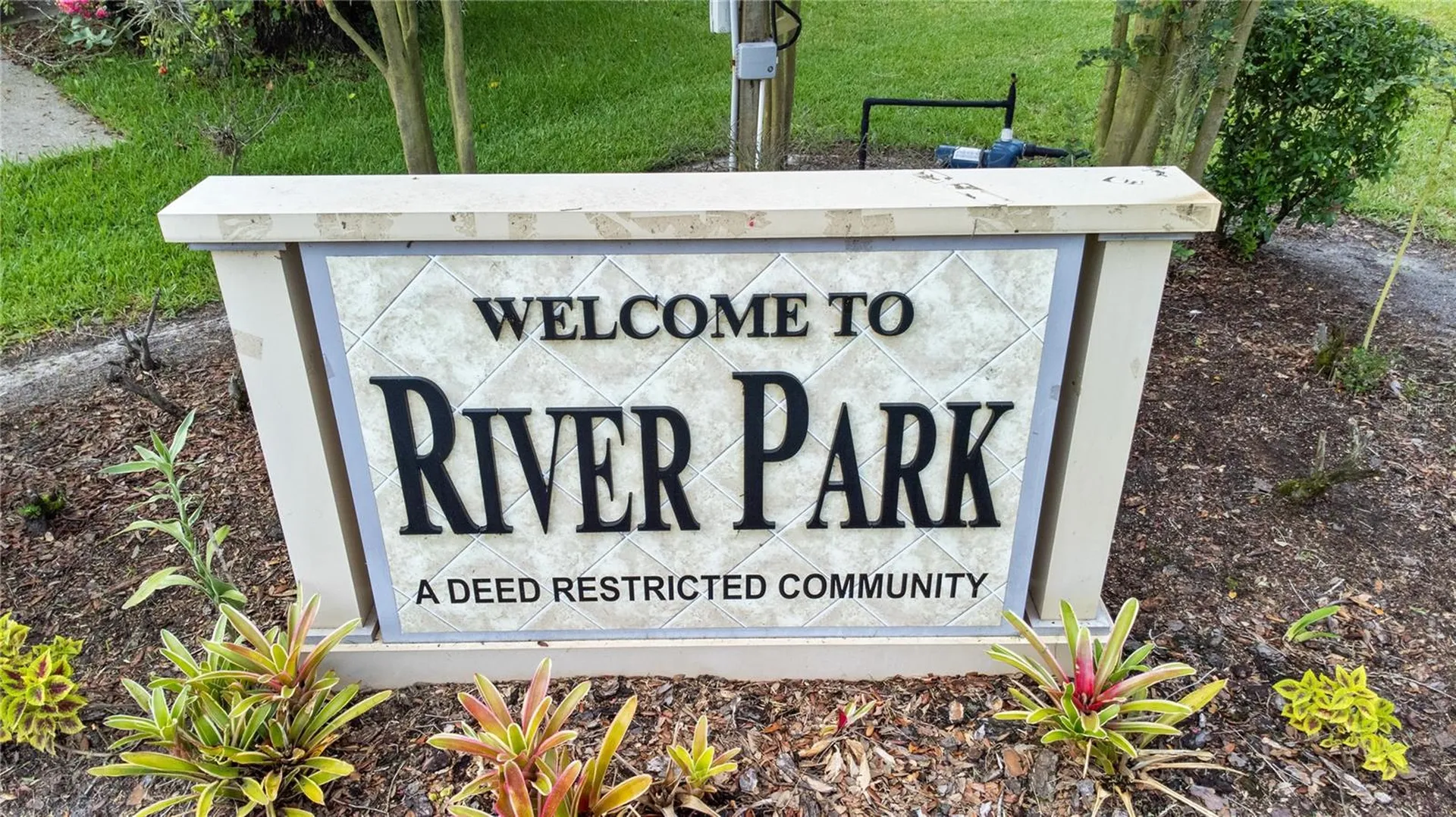 1919 River Park Boulevard Orlando FL 32817